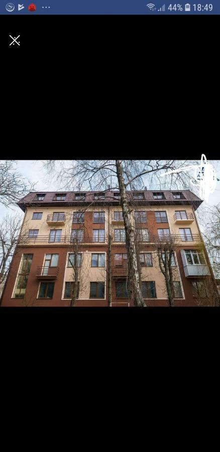 Вулиця Лесі Українки Апартаменты ルーツィク エクステリア 写真